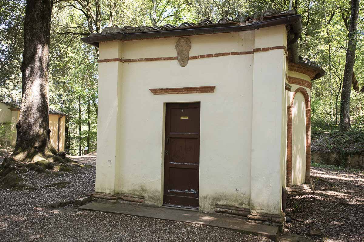 santo-sepolcro-gallery-01