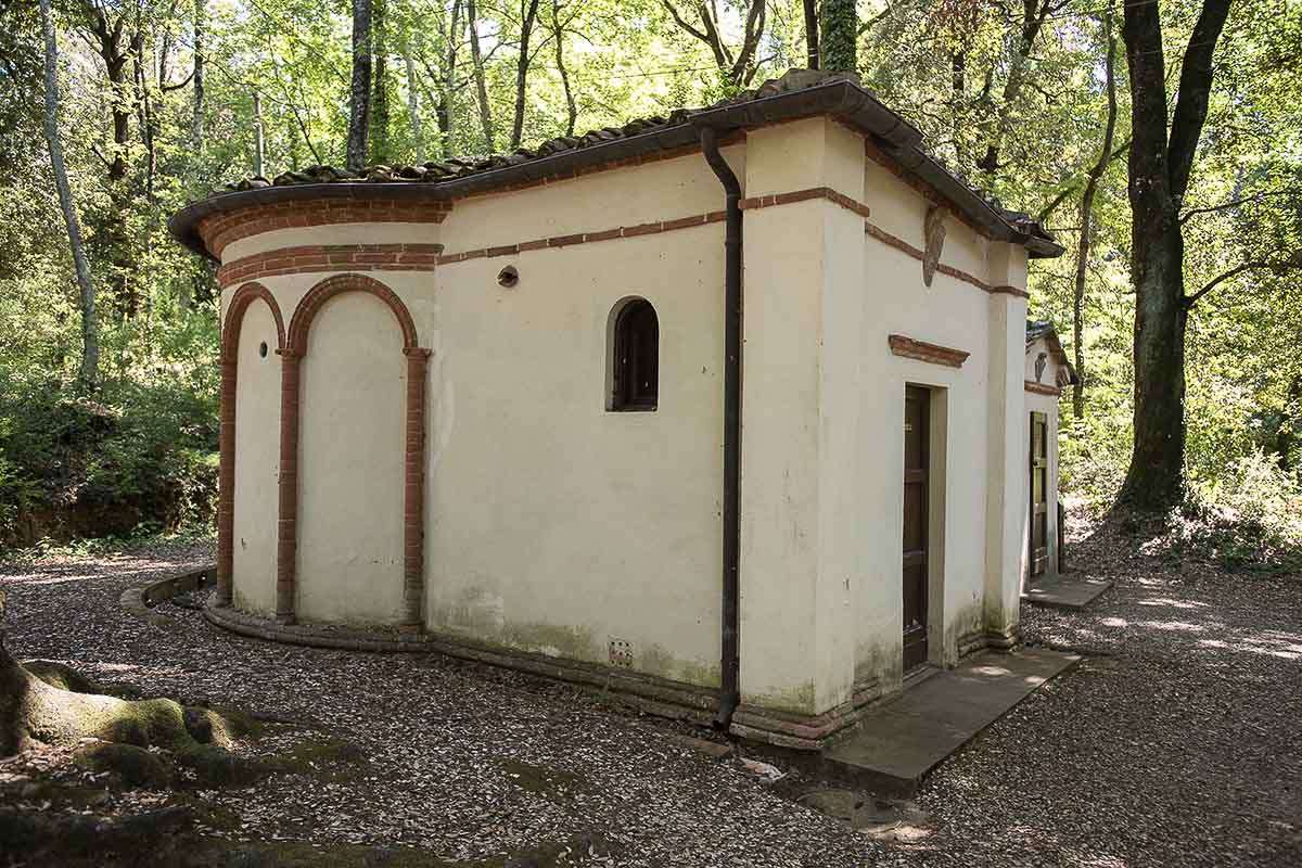 santo-sepolcro-gallery-02